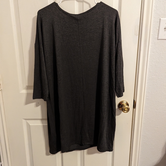 ✨3/$15✨ Zenana Outfitters Women's Top - Picture 4 of 7